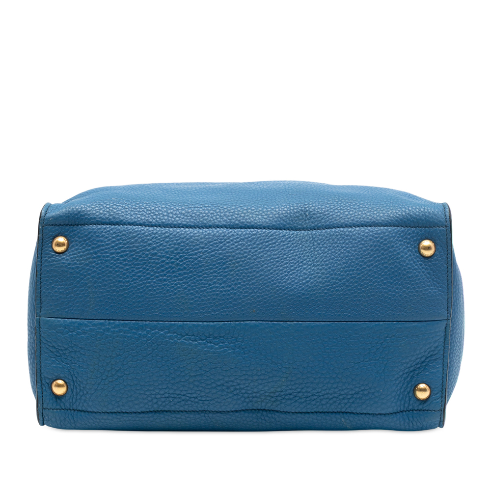 Pre-Loved Prada Vitello Daino Open Convertible Tote - Picture 3 of 6